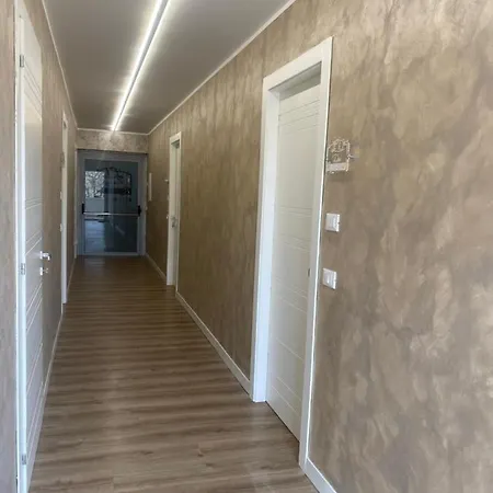 Bed & Breakfast Ld Ianuzziello - Bb 3*