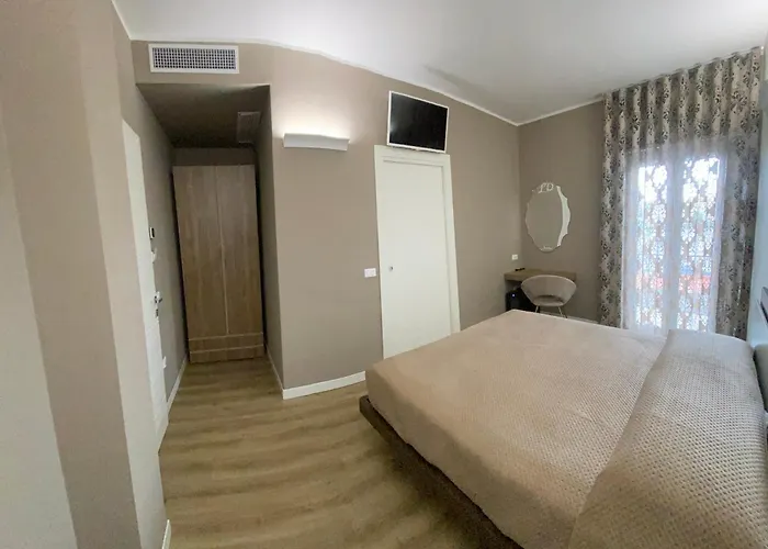 Ld Ianuzziello - Bb Bed and Breakfast 3*